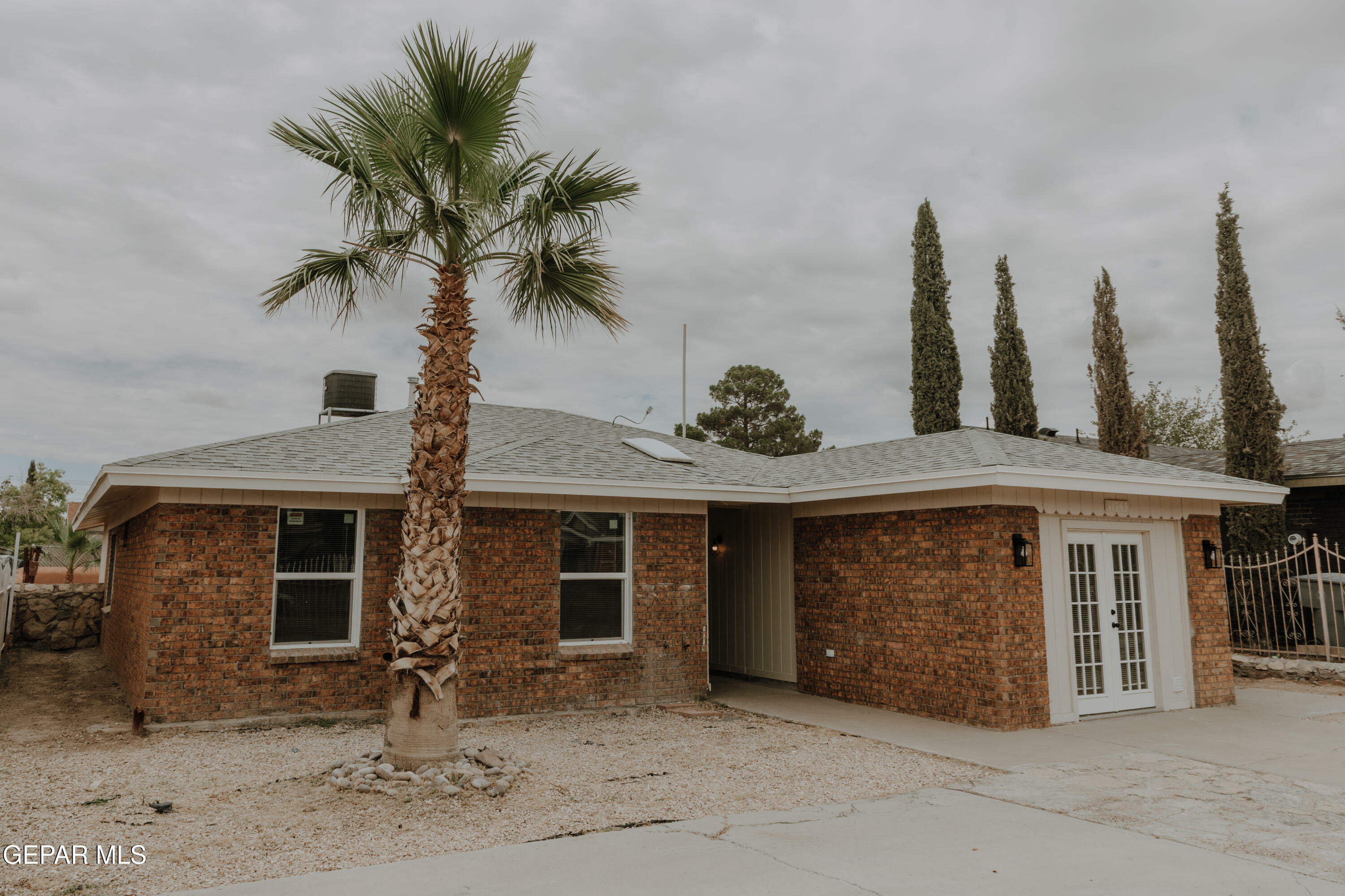 11745 Henry Phipps Drive  El Paso TX 79936 photo