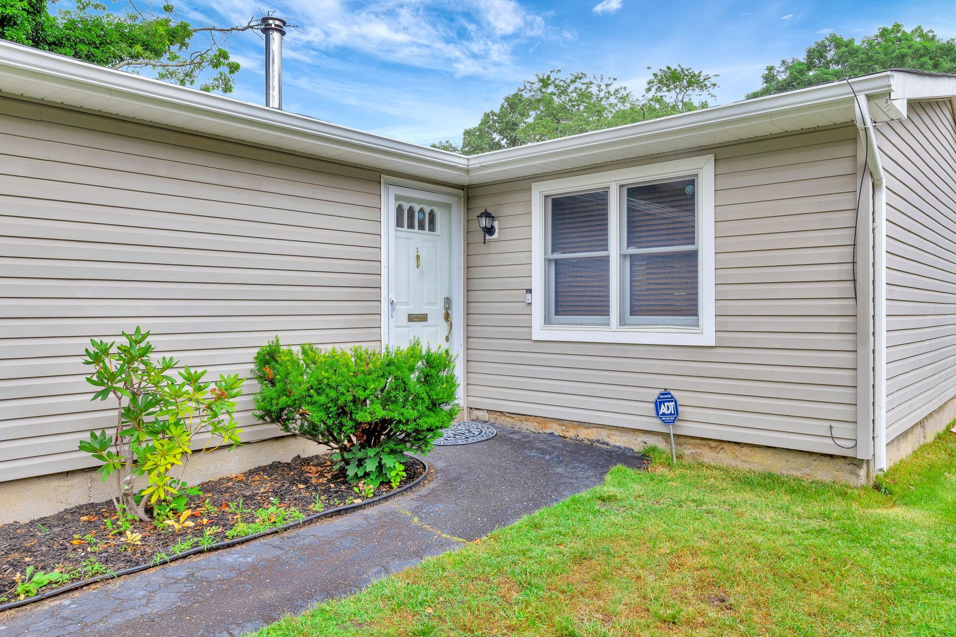 Property Photo: 137 Riverside Avenue NY 11951