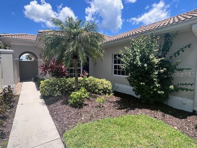 Property Photo: 238 Mestre Place FL 34275