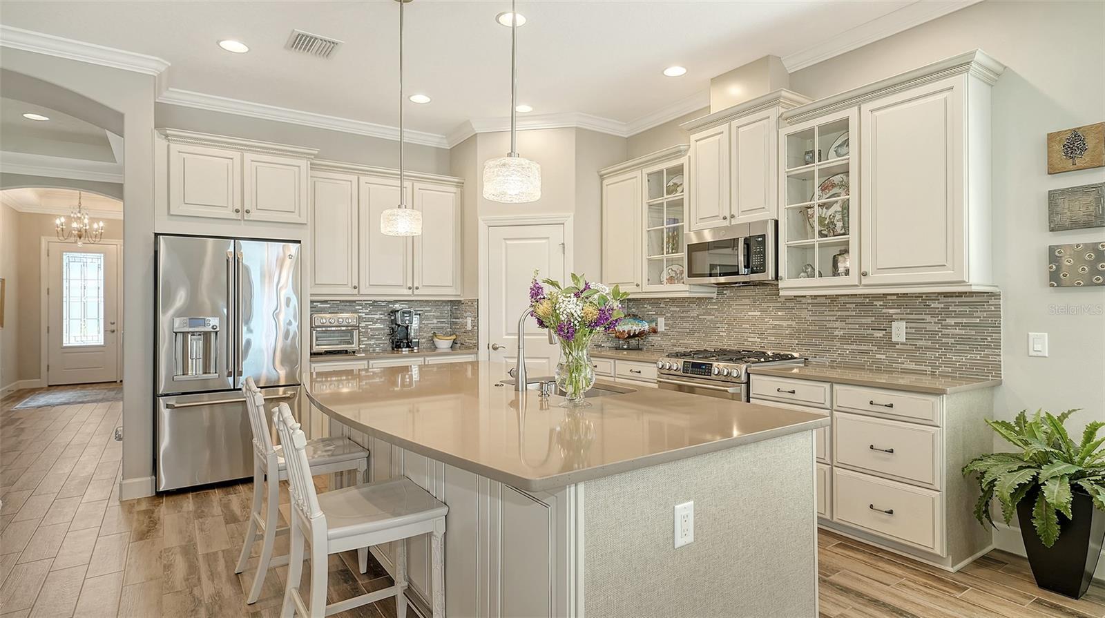 Property Photo: 5234 Napoli Run FL 34211