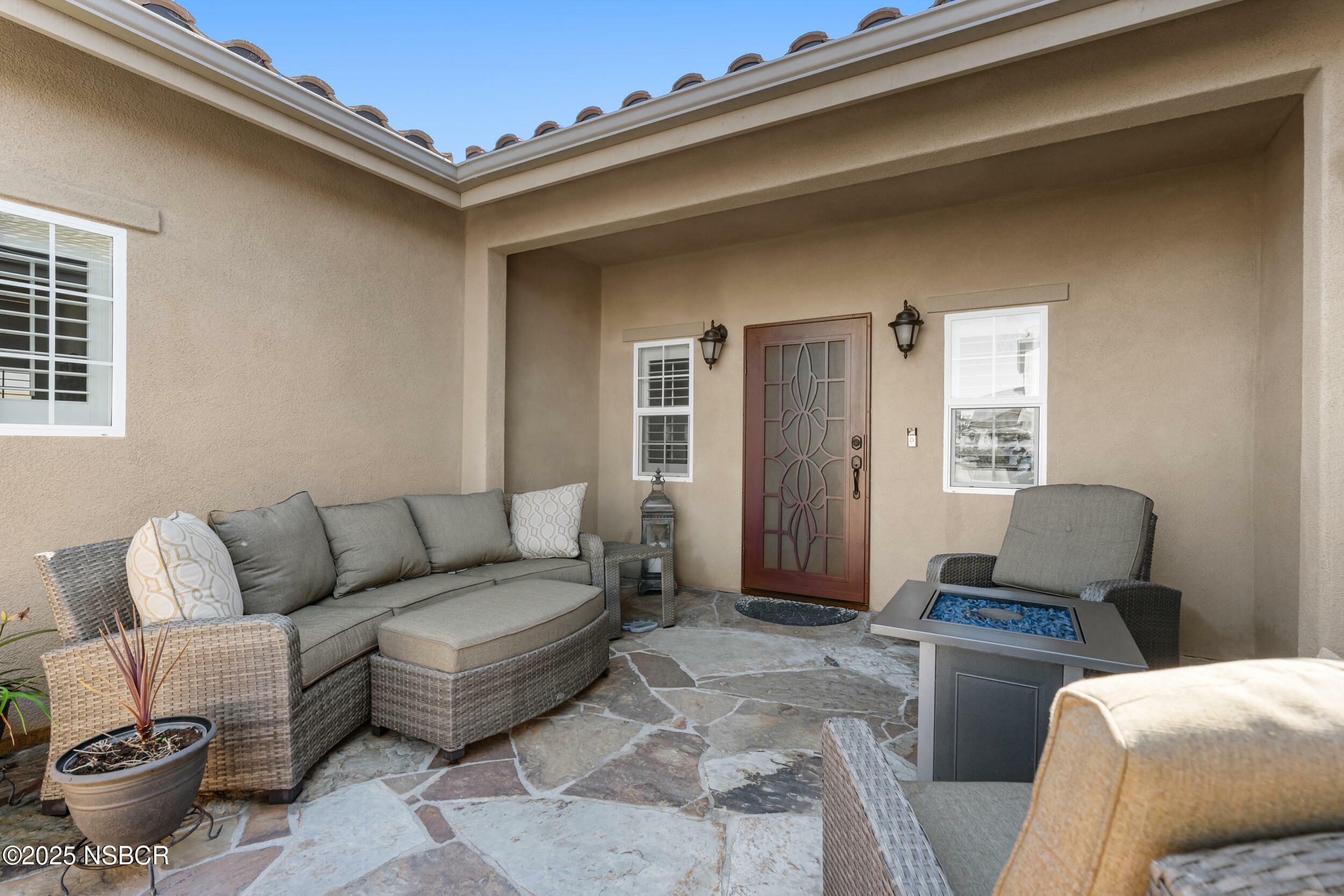 Property Photo: 1510 S Loyola Court CA 93458