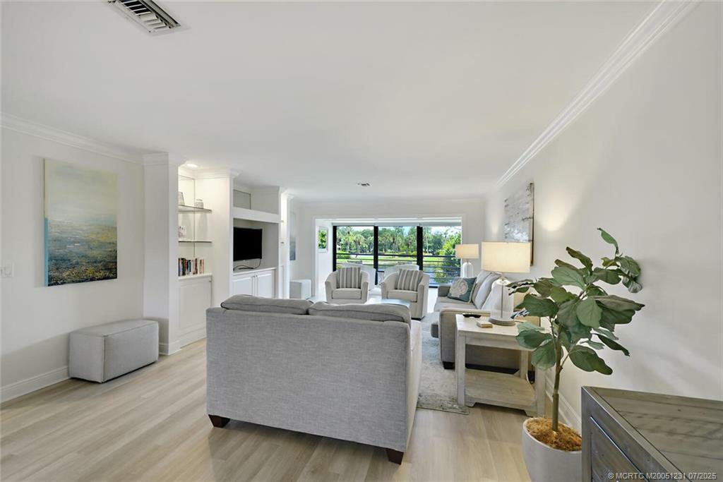 Property Photo: 4680 SW Parkgate Boulevard H FL 34990