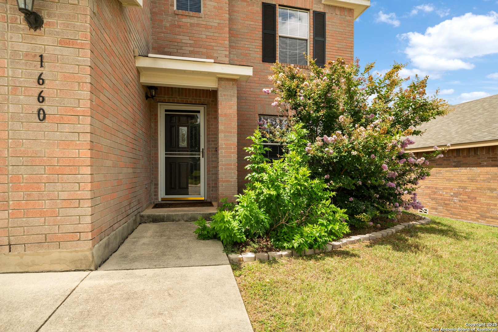 Property Photo: 1660 Mason King TX 78260