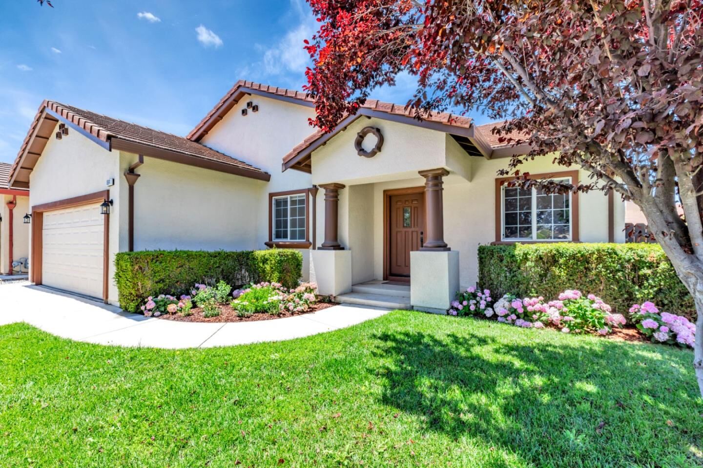 Property Photo:  864 Powell  CA 95023 
