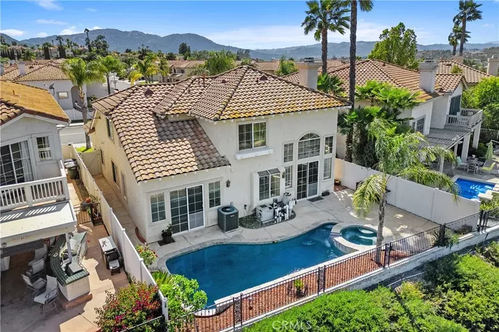 44886 Camino Veste  Temecula CA 92592 photo