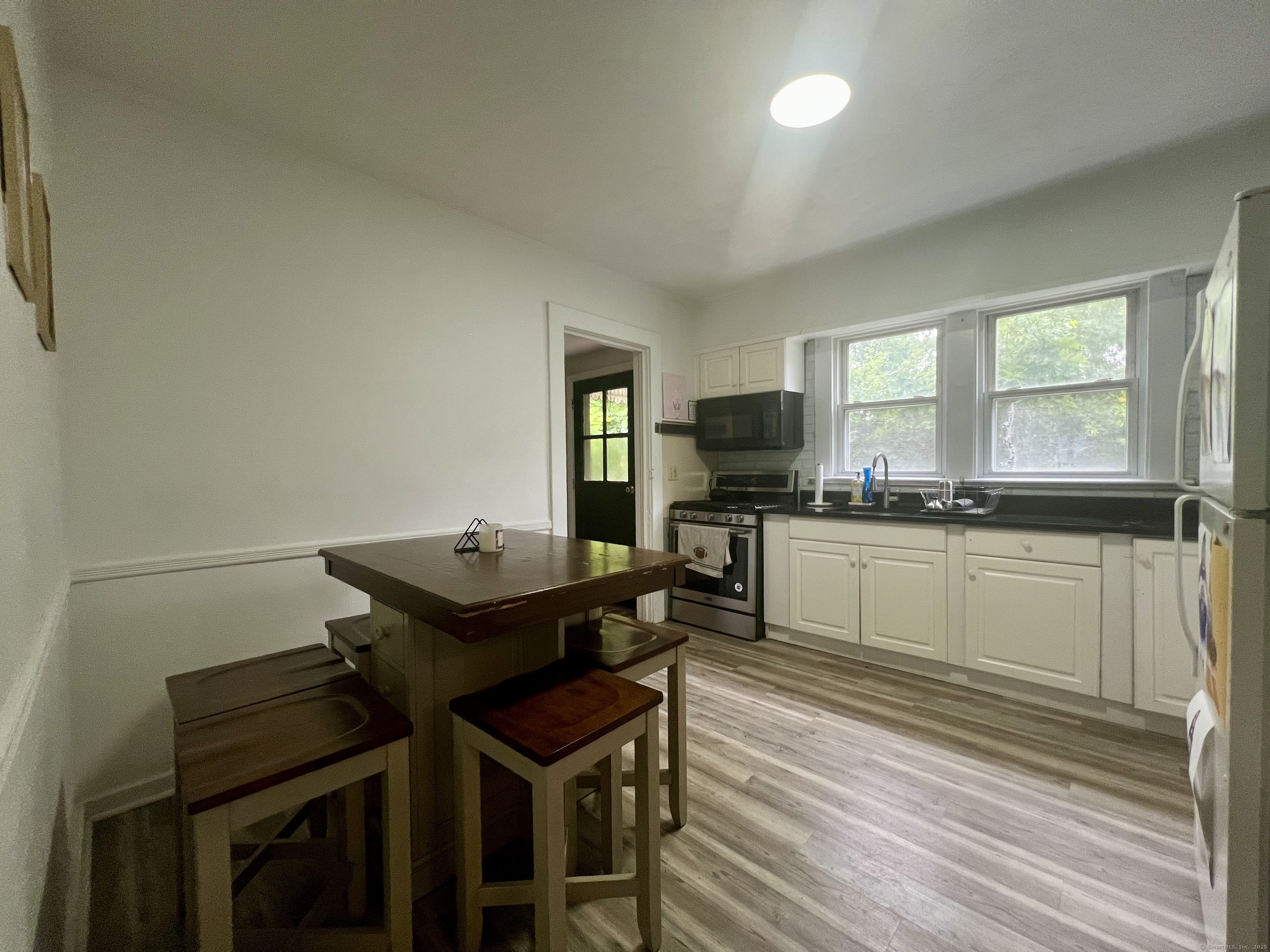 Property Photo: 71 Forest Road CT 06516