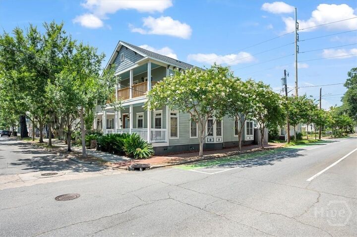 Property Photo: 220 E 33rd Street A GA 31401