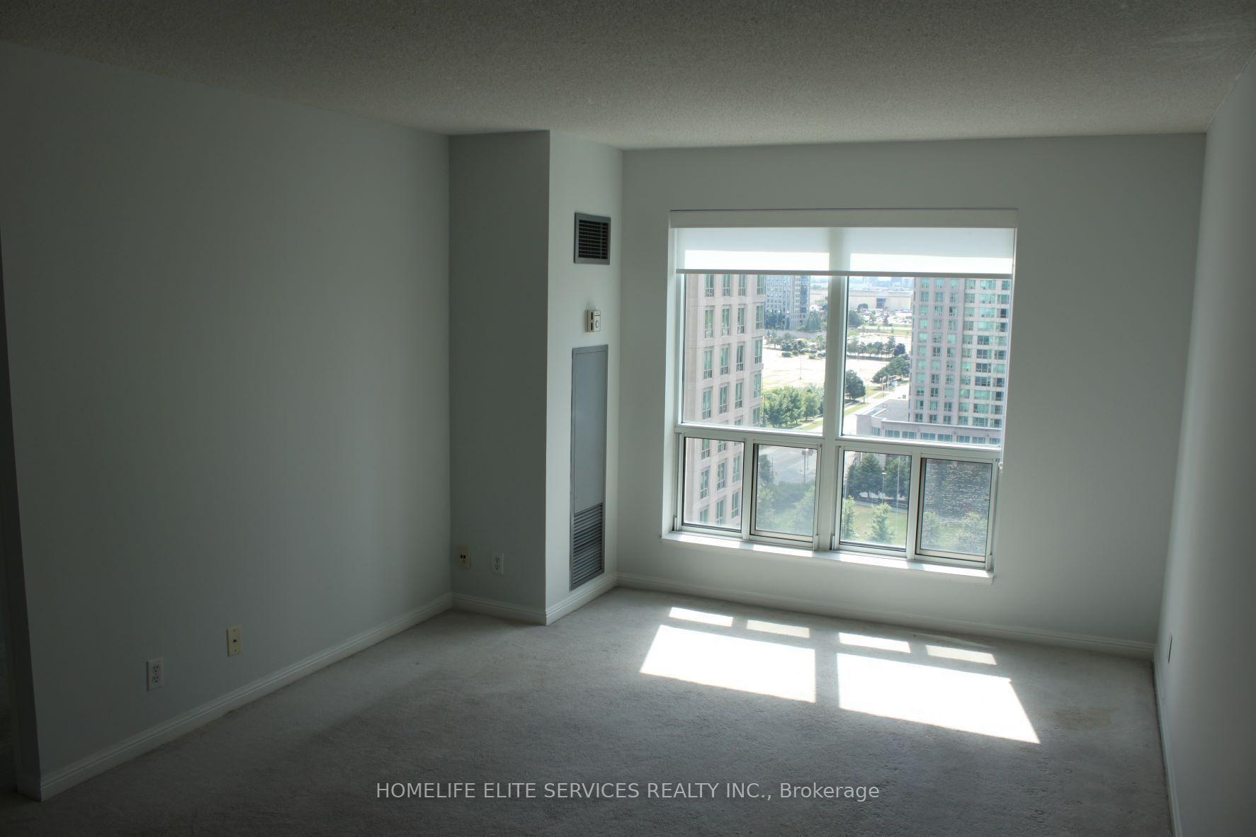 Property Photo:  11 Lee Centre Drive 1615  ON M1H 3J5 