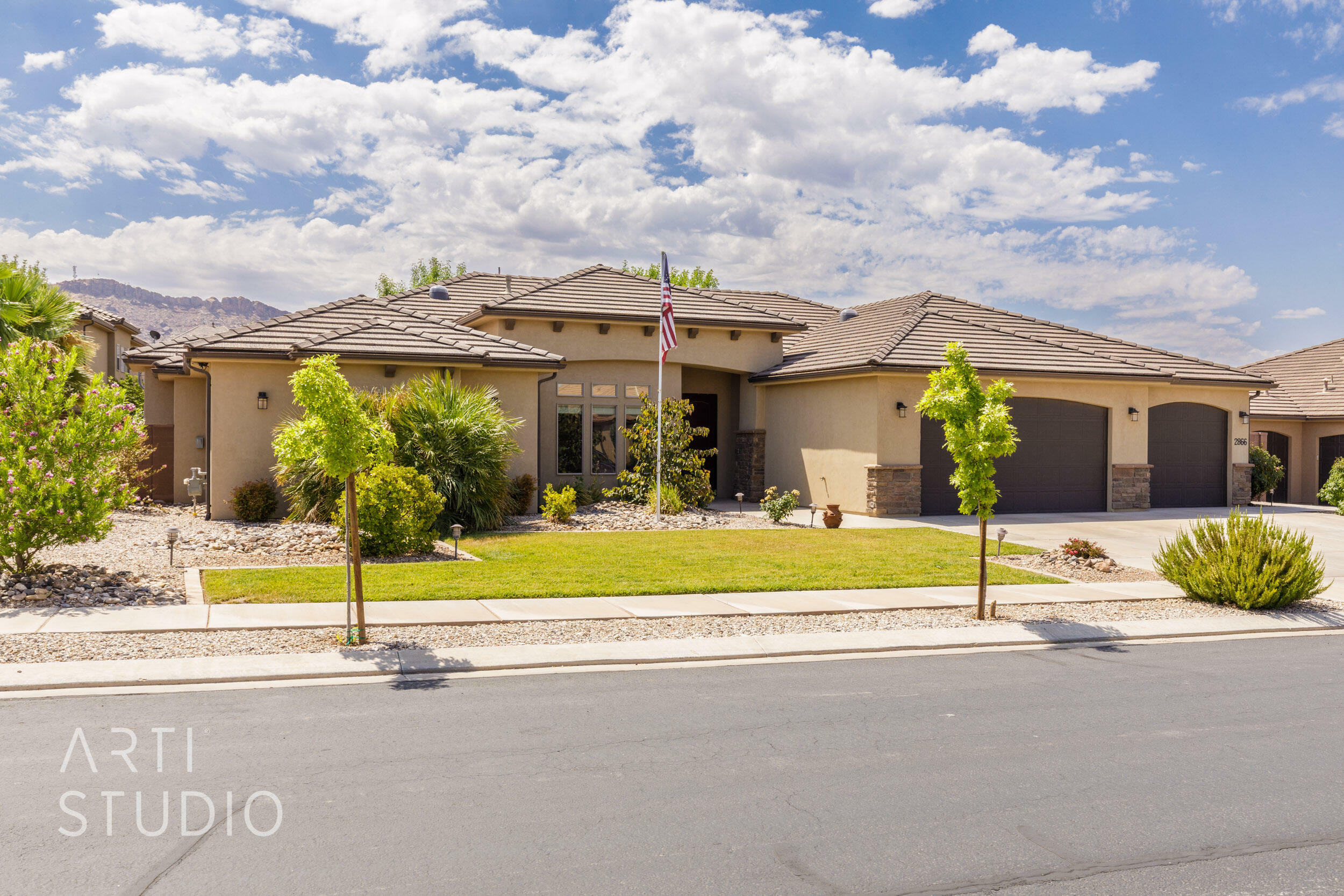 Property Photo:  2866 E Carmine Dr  UT 84790 