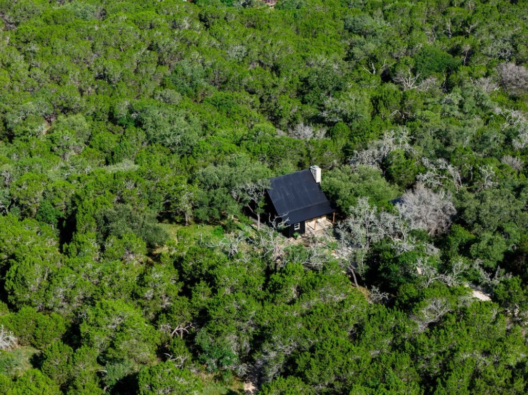 Property Photo: 110 Windy Ridge Lane TX 78676