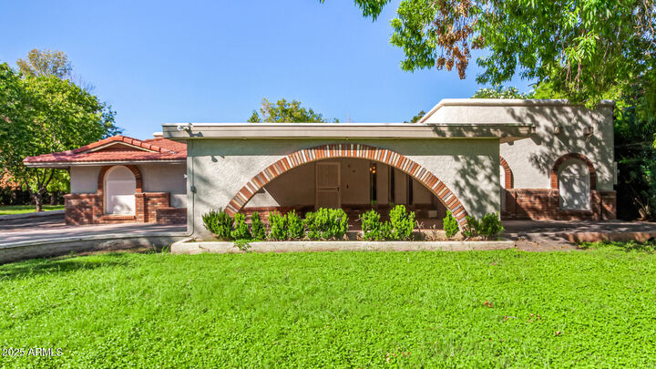 Property Photo:  3026 E Backus Road  AZ 85213 