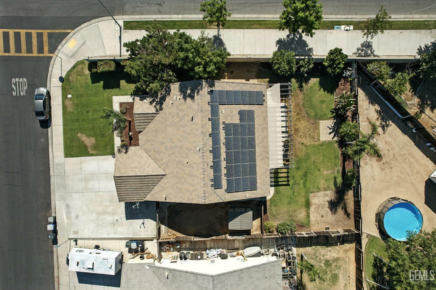 Property Photo: 12012 Cherry Valley Avenue CA 93312