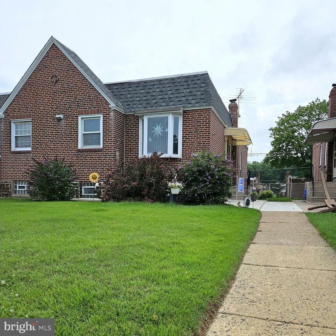 7835 Brous Avenue  Philadelphia PA 19152 photo