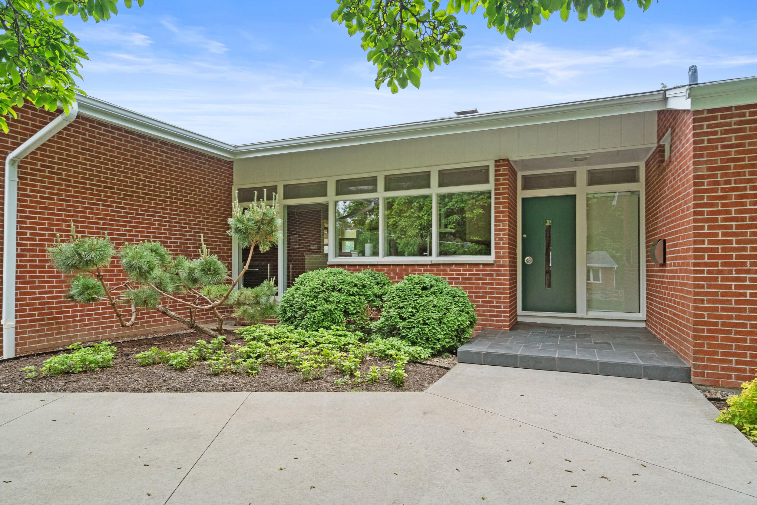 702 Russell Blvd  Columbia MO 65203 photo