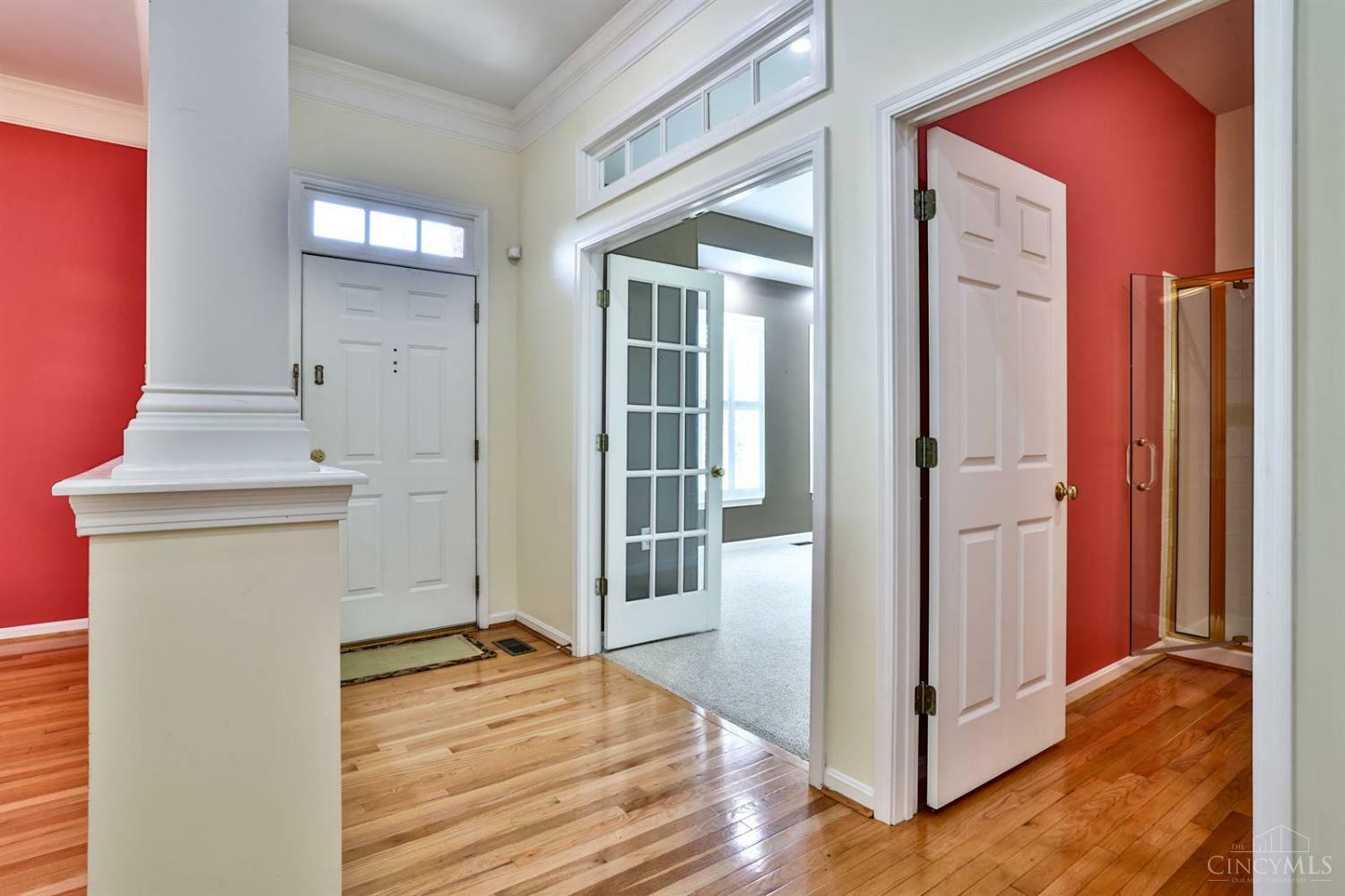 Property Photo: 8059 Paddington Lane OH 45249