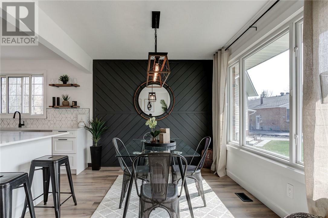 Property Photo:  1148 Prestige Place  ON P3A 4W9 