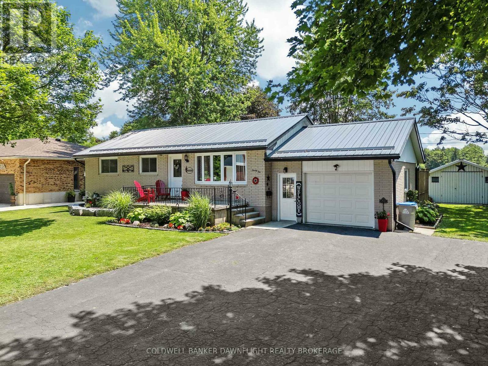 21 York Crescent  Bluewater (Hensall) ON N0M 1X0 photo