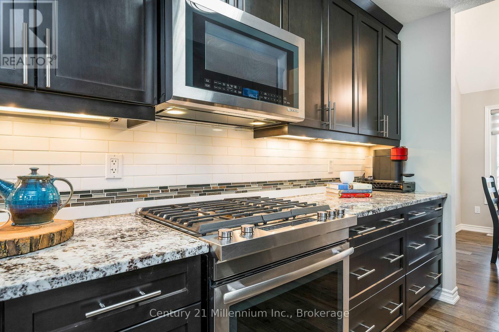 Photo de la propriété: 35 Russett Drive ON N4L 0A5