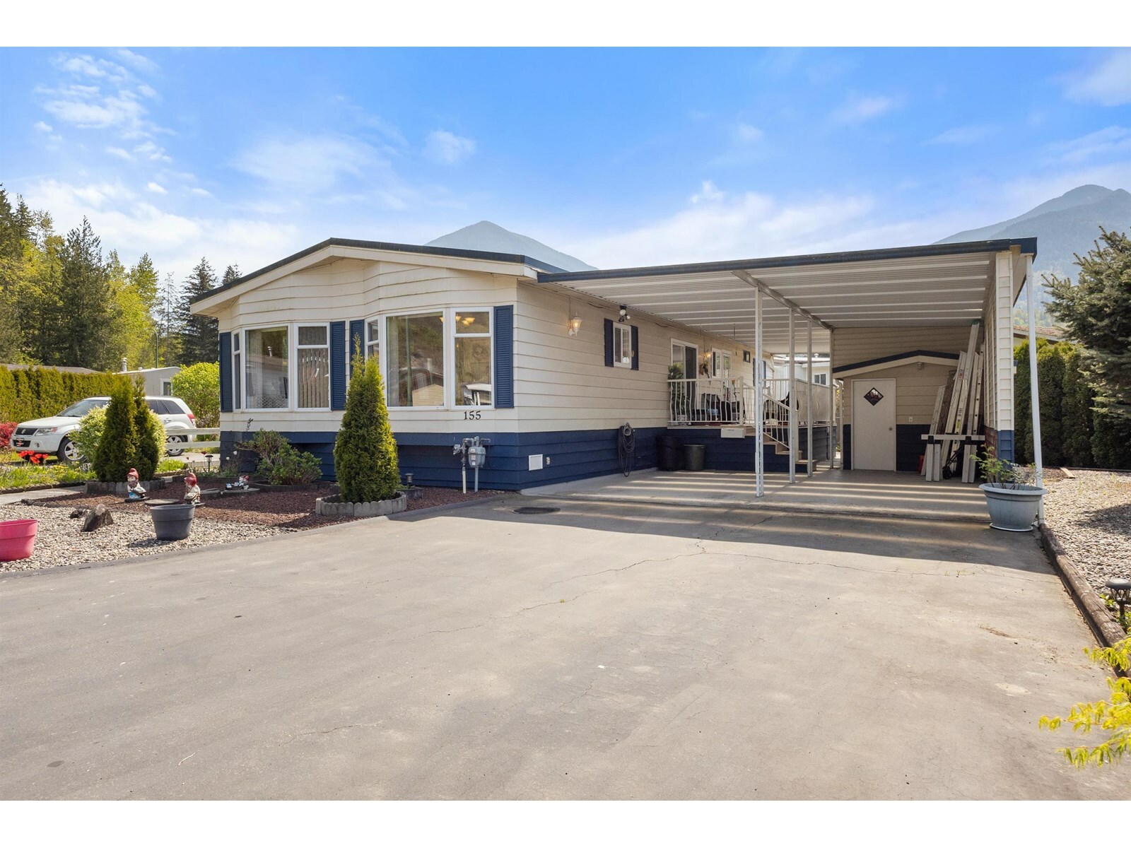 Property Photo:  46511 Chilliwack Lake Road 155  BC V2R 3S5 