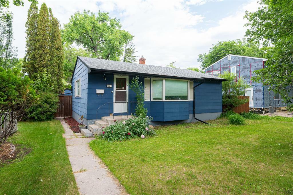 Property Photo: 541 Manchester Boulevard MB R3T 1N7