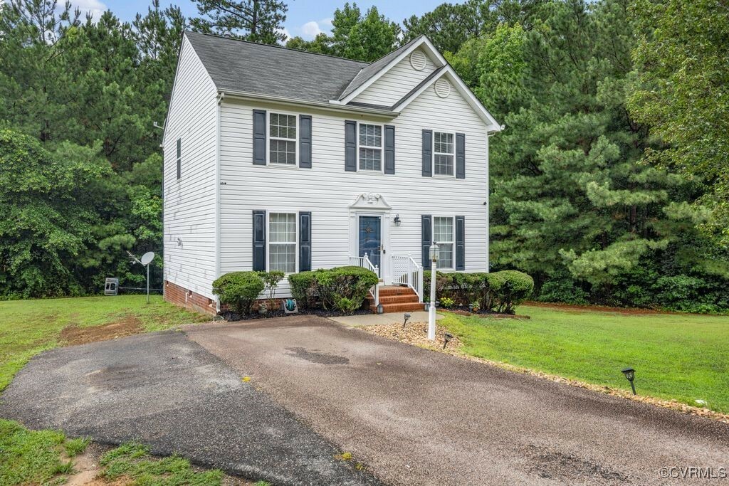Property Photo: 225 Scotch Pine Dr VA 23150