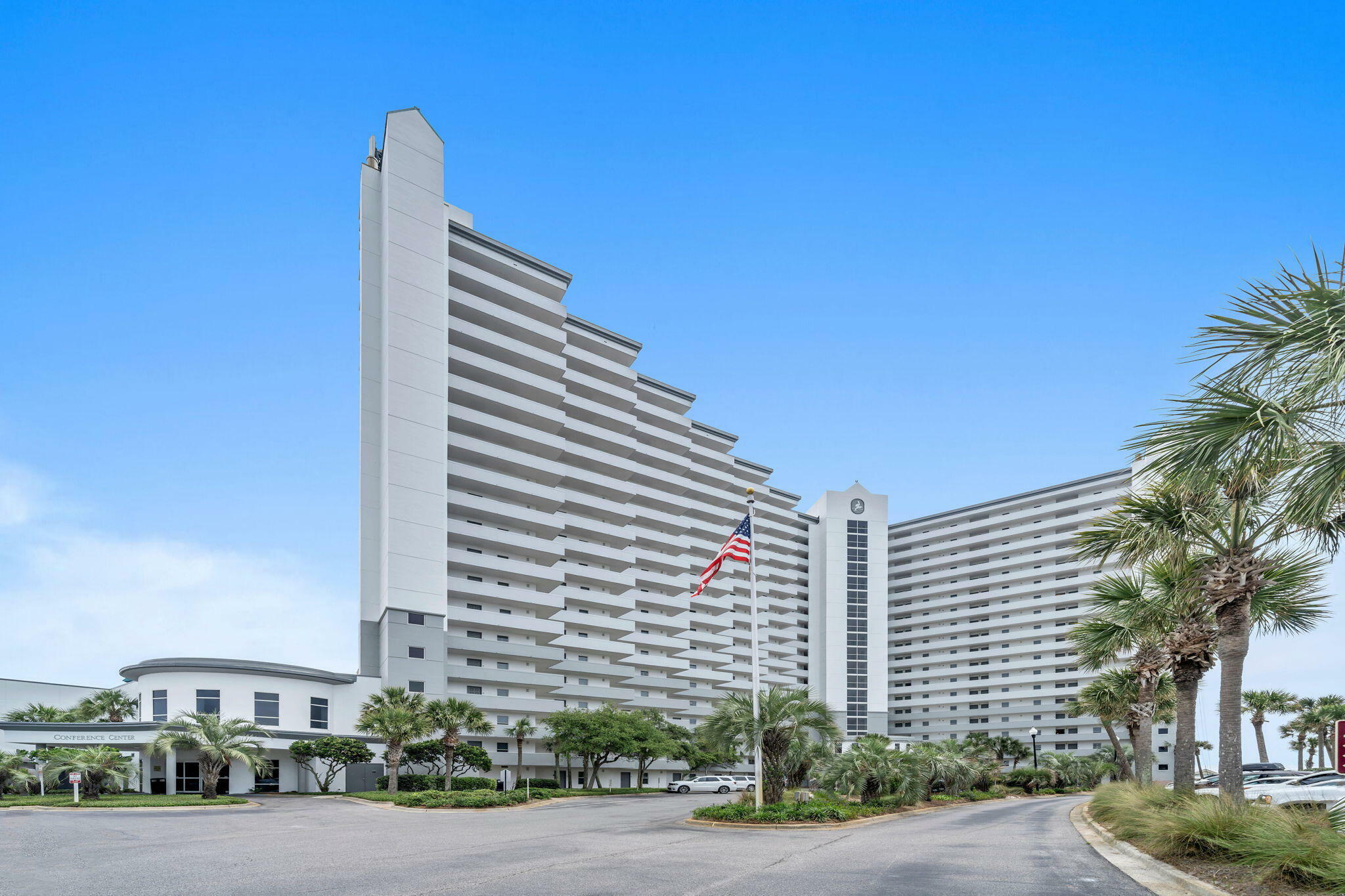 Property Photo: 1002 US-98 1901 FL 32541