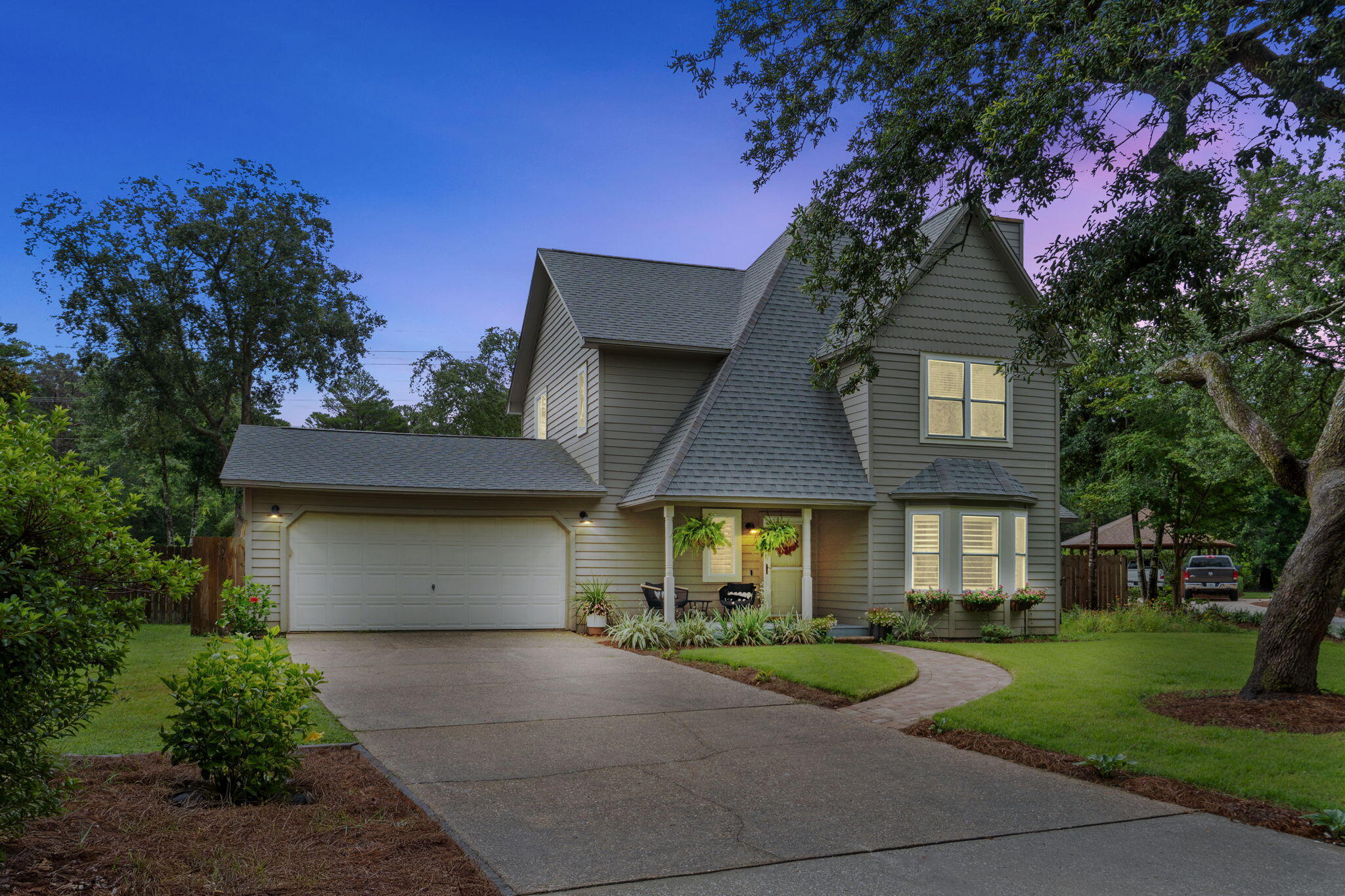 Property Photo: 505 S Greenwood Cove FL 32578