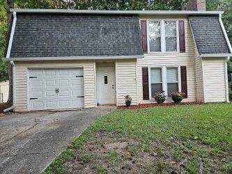Property Photo: 2408 Red Fox Run NW GA 30101