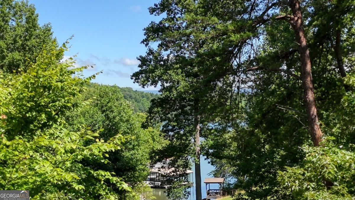 Property Photo:  97 Windjammer Drive  GA 30546 