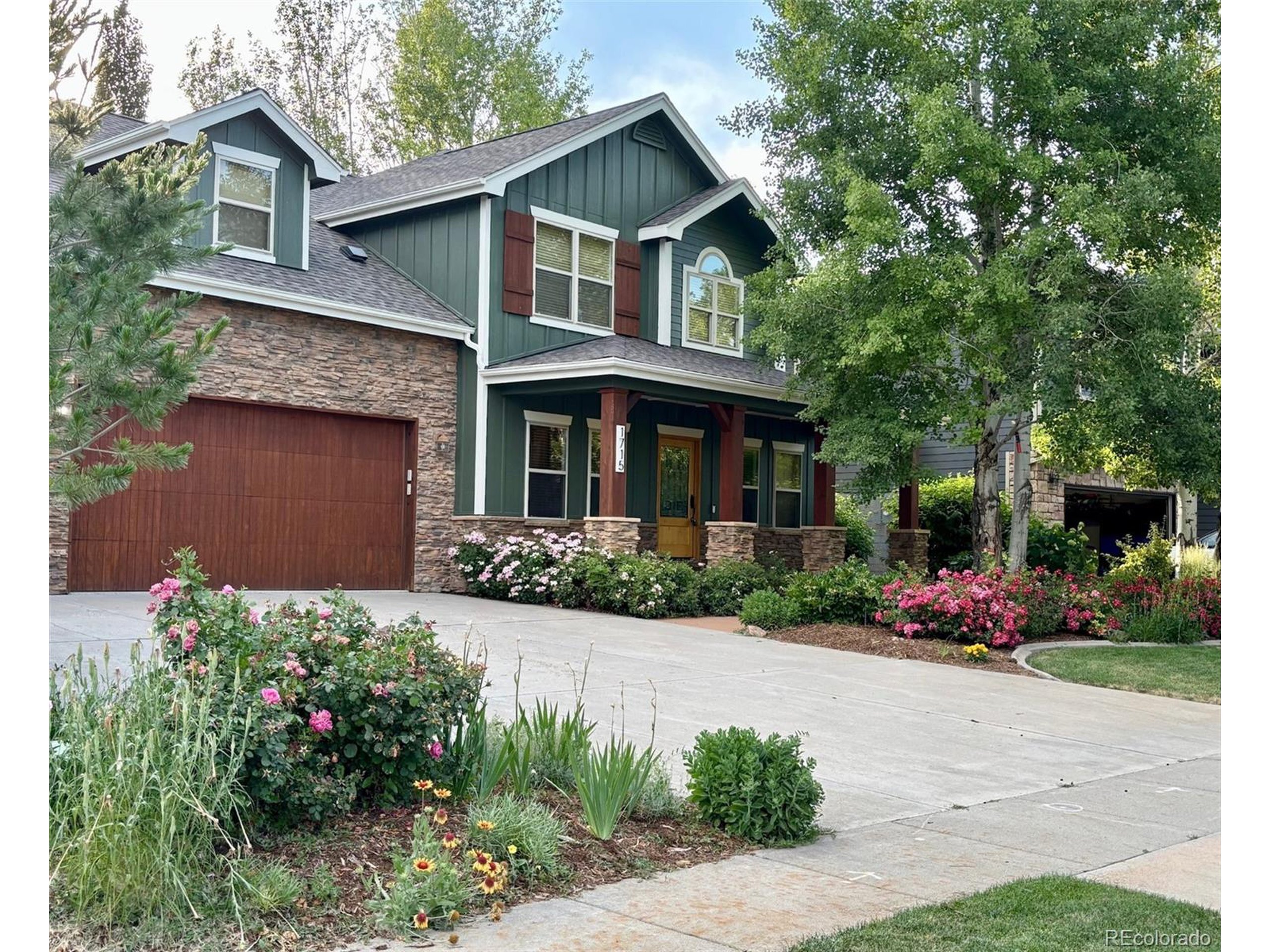 Property Photo: 1715 Wales Dr CO 80513