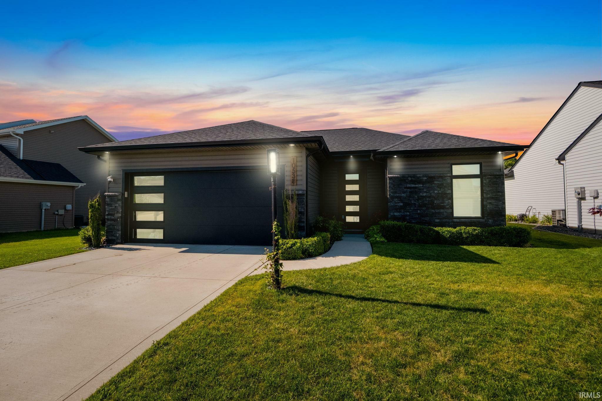 Property Photo: 10538 Fieldlight Boulevard IN 46835-9289