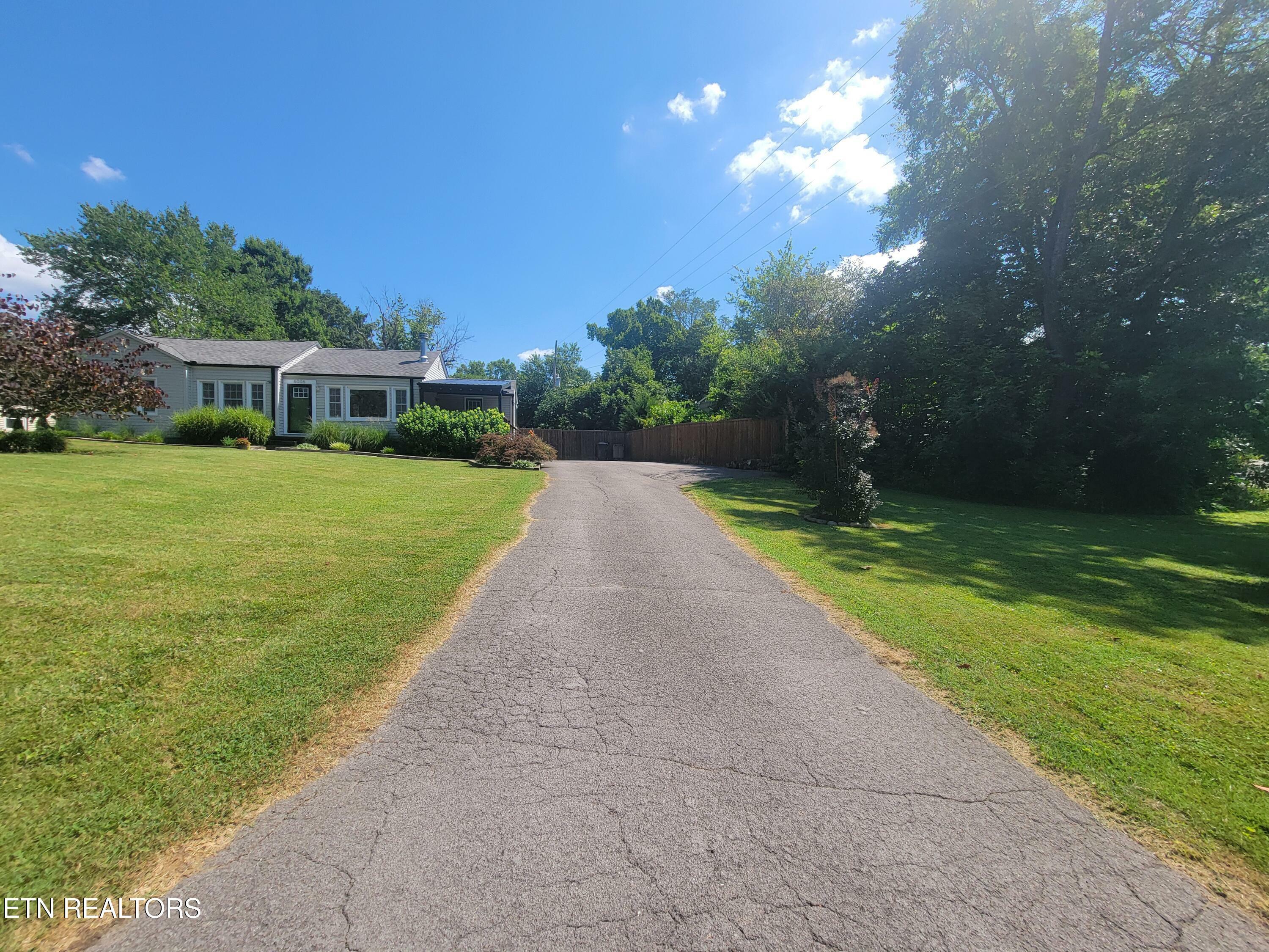 Property Photo: 6006 Hanover Drive TN 37920