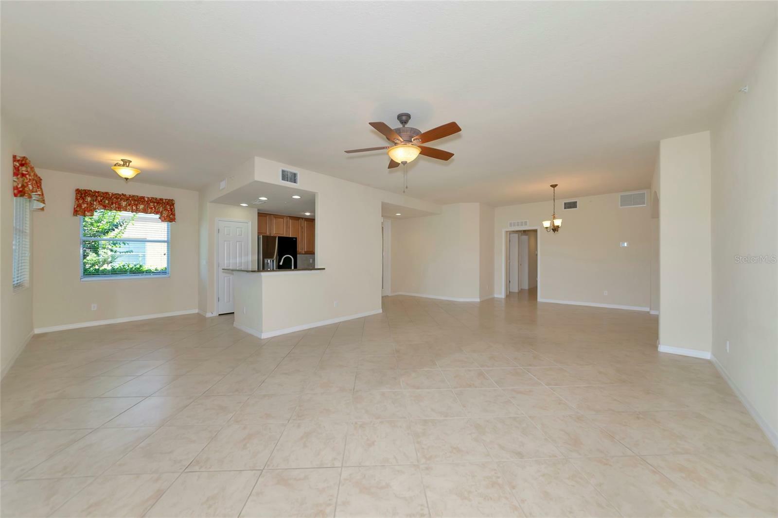 Property Photo:  318 Winding Brook Lane 104  FL 34212 