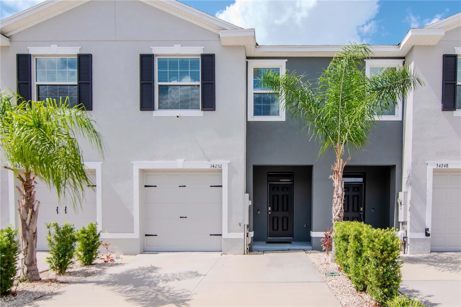 Property Photo:  34252 Redwood Dawn Lane  FL 33543 