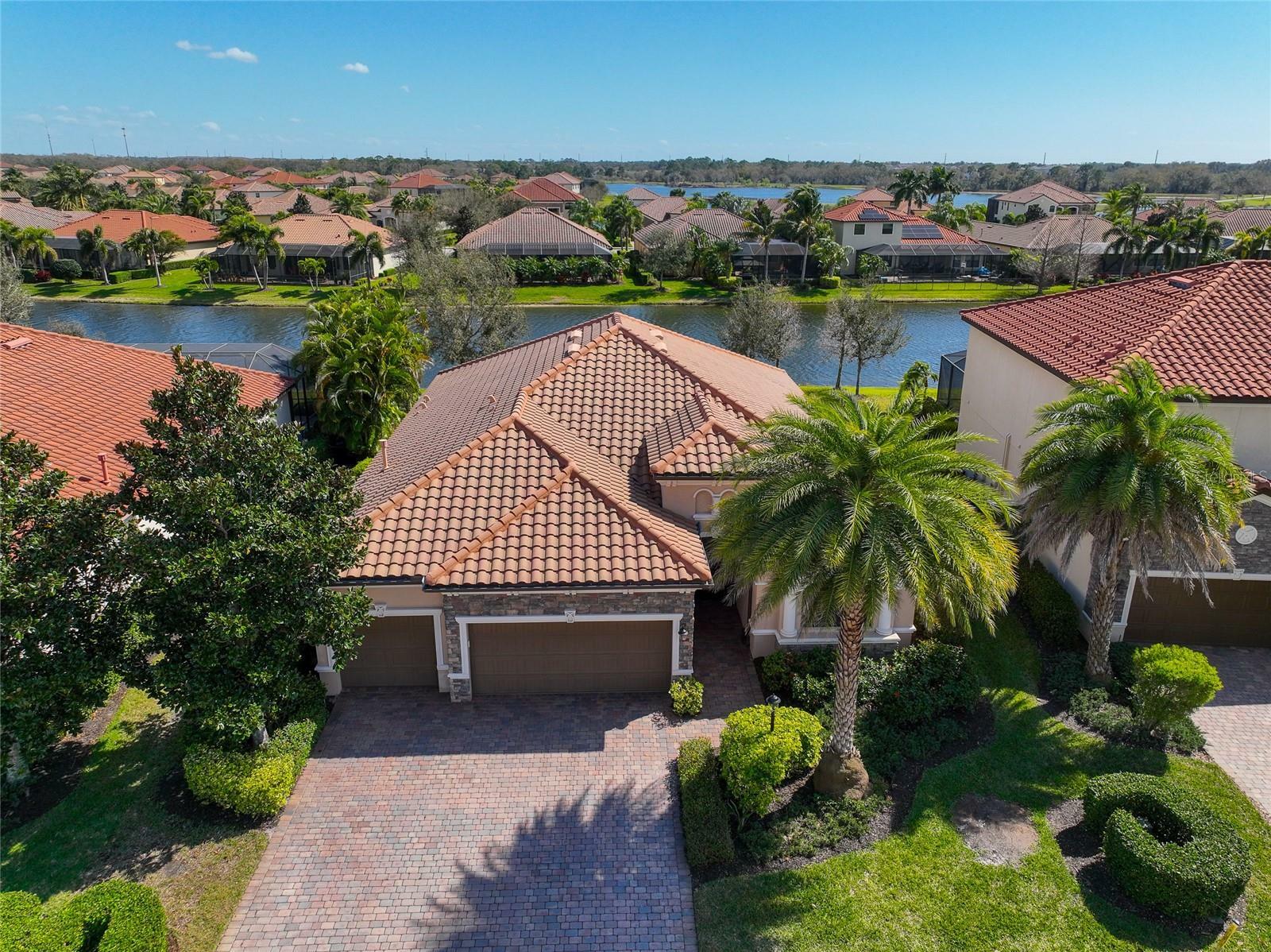 Property Photo: 13026 Ramblewood Trail FL 34211