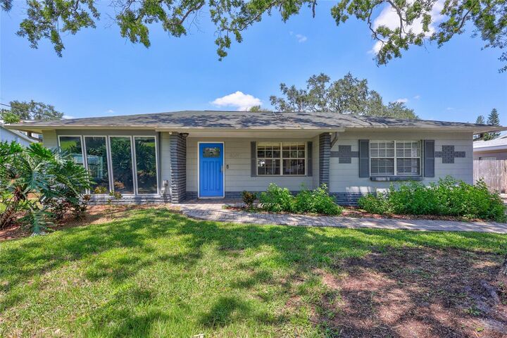 4619 W Bay Villa Avenue  Tampa FL 33611 photo