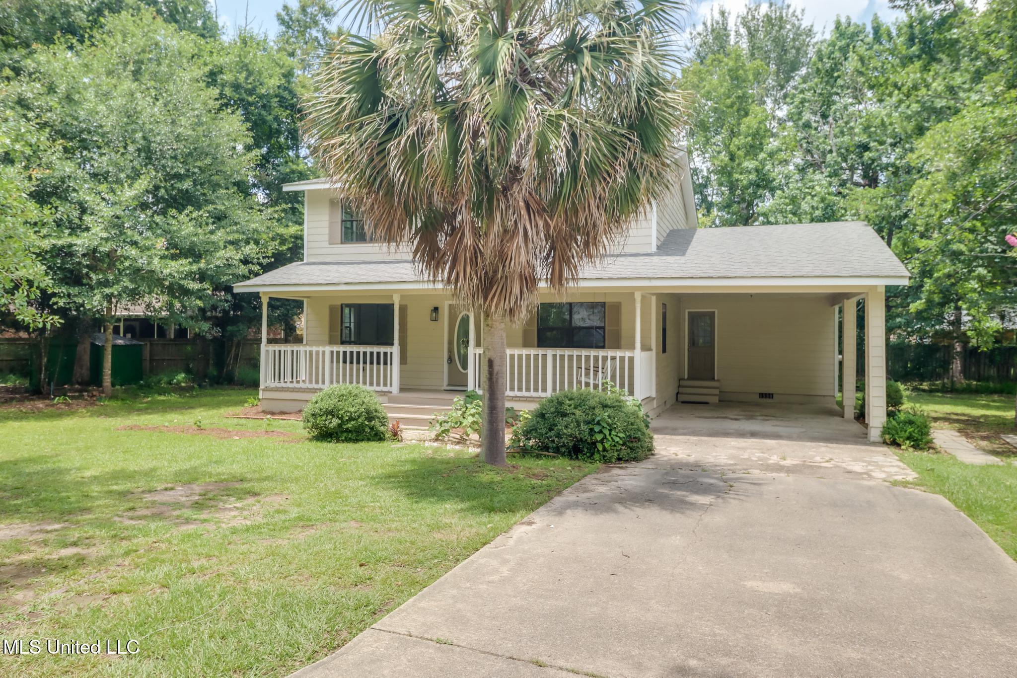 Property Photo:  6910 Apuwai Place  MS 39525 
