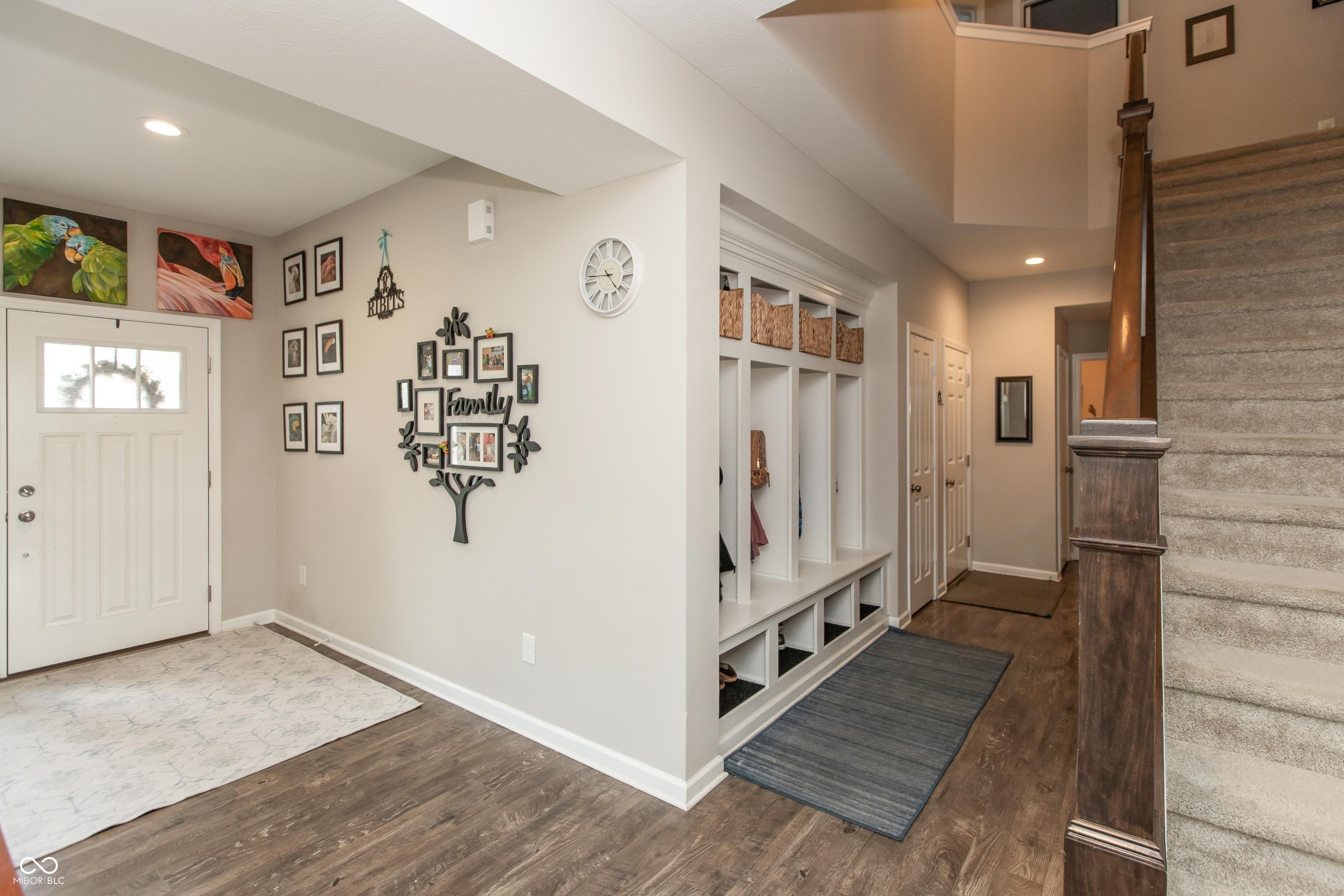 Property Photo: 5450 Forest Glen Drive IN 46112