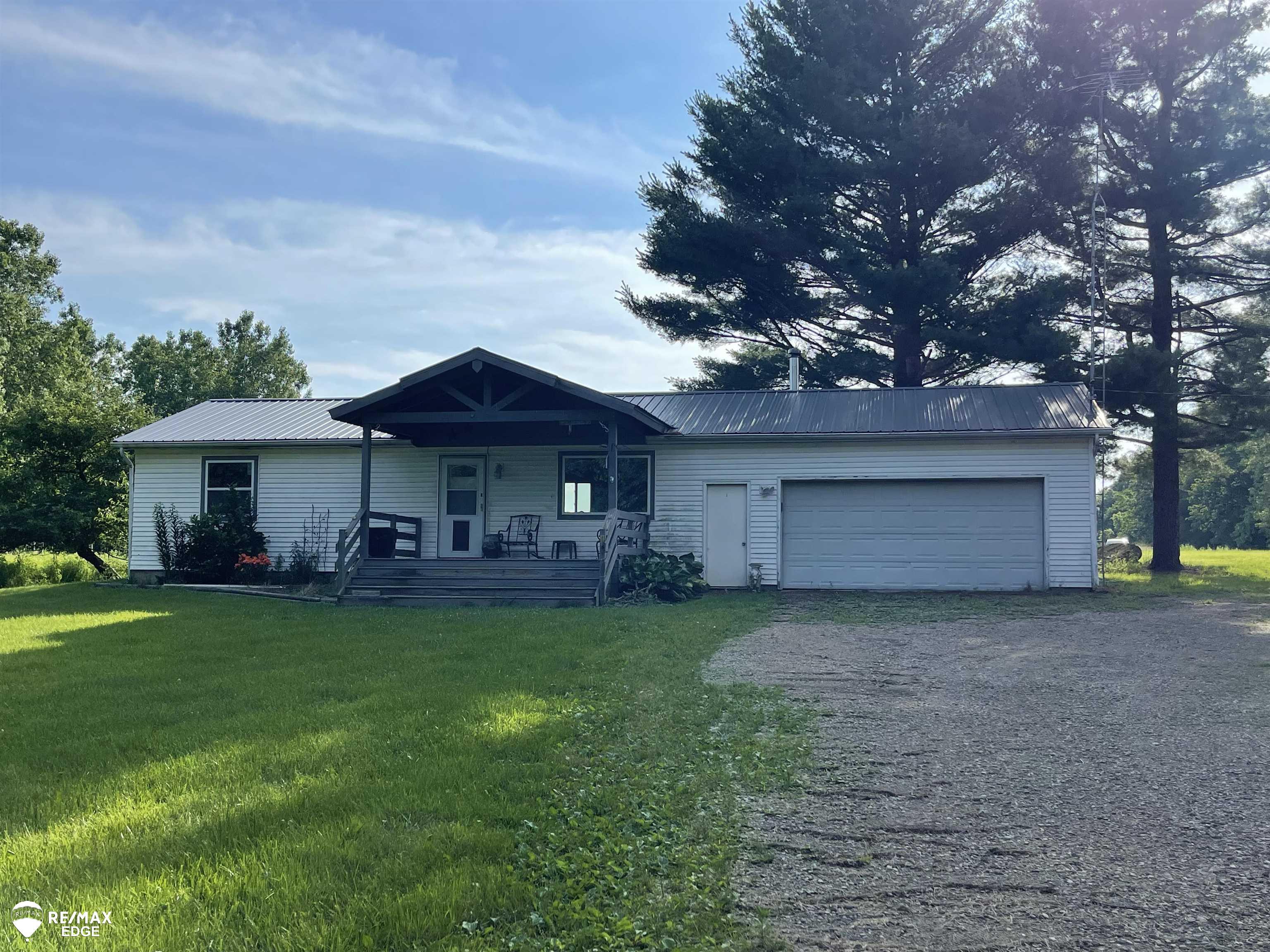 6241 Oliver Road  Fostoria MI 48435 photo