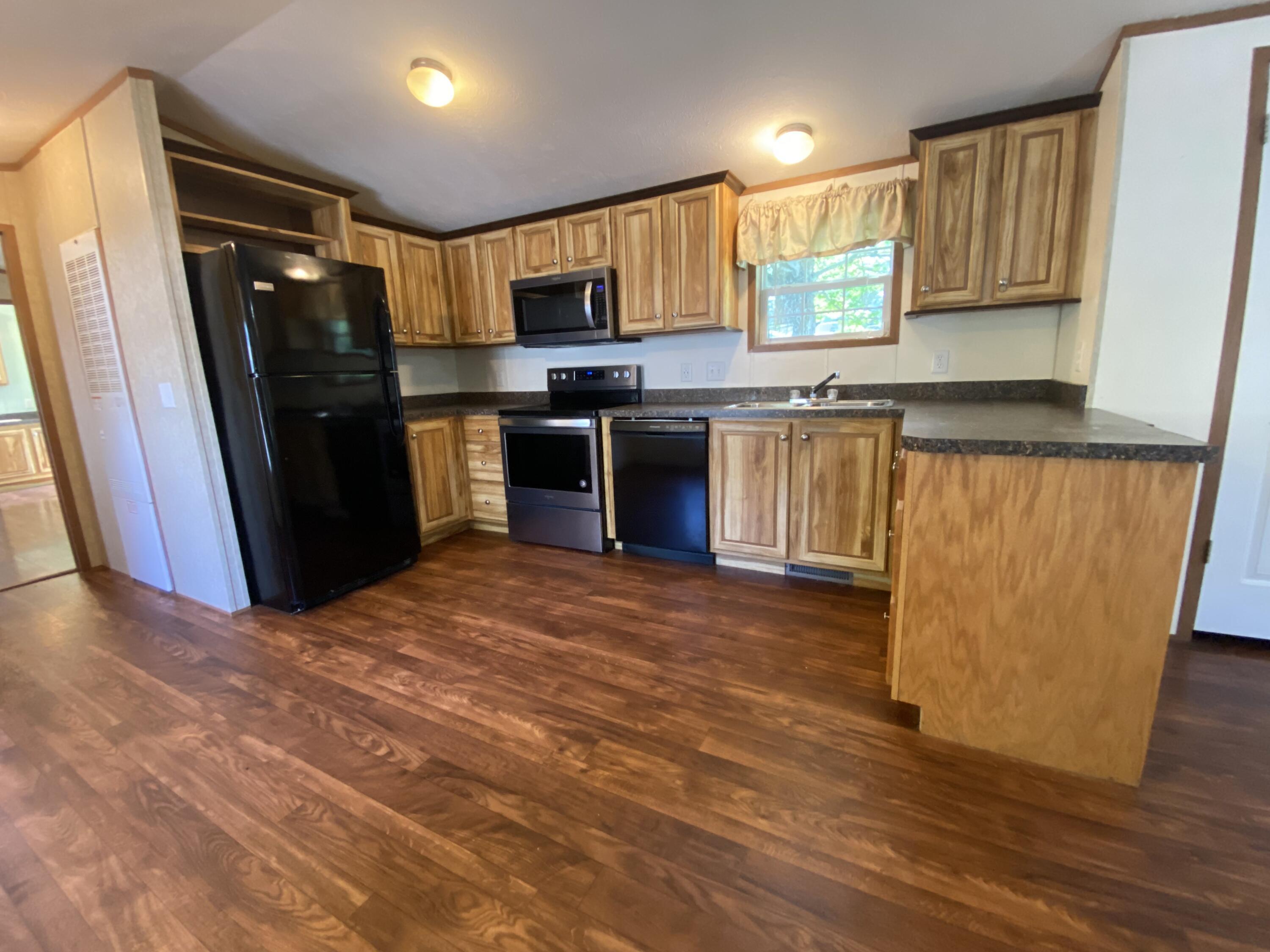 Property Photo: 123 Sparrow Drive ME 04330