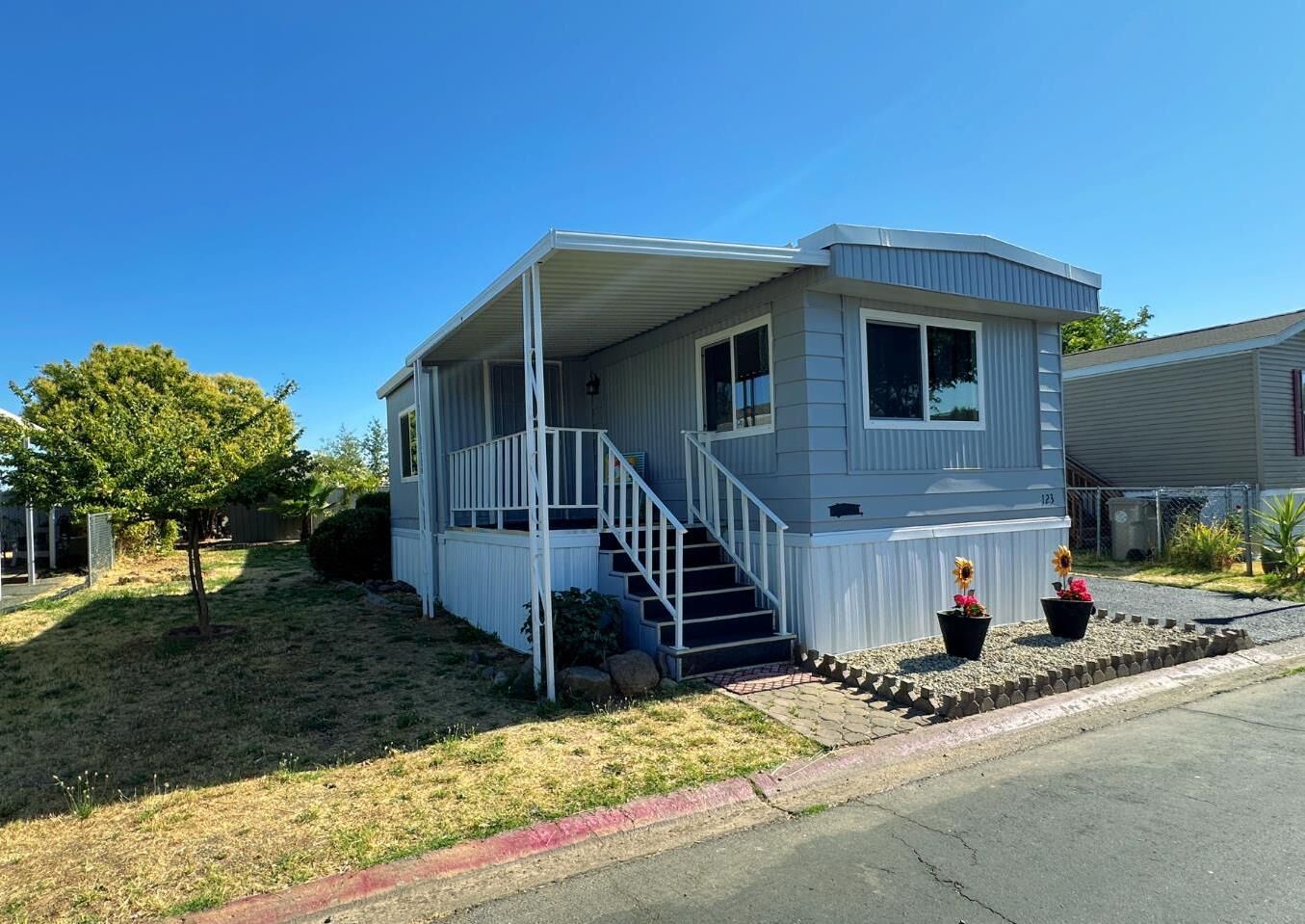 Property Photo:  123 Village Circle  CA 95838 