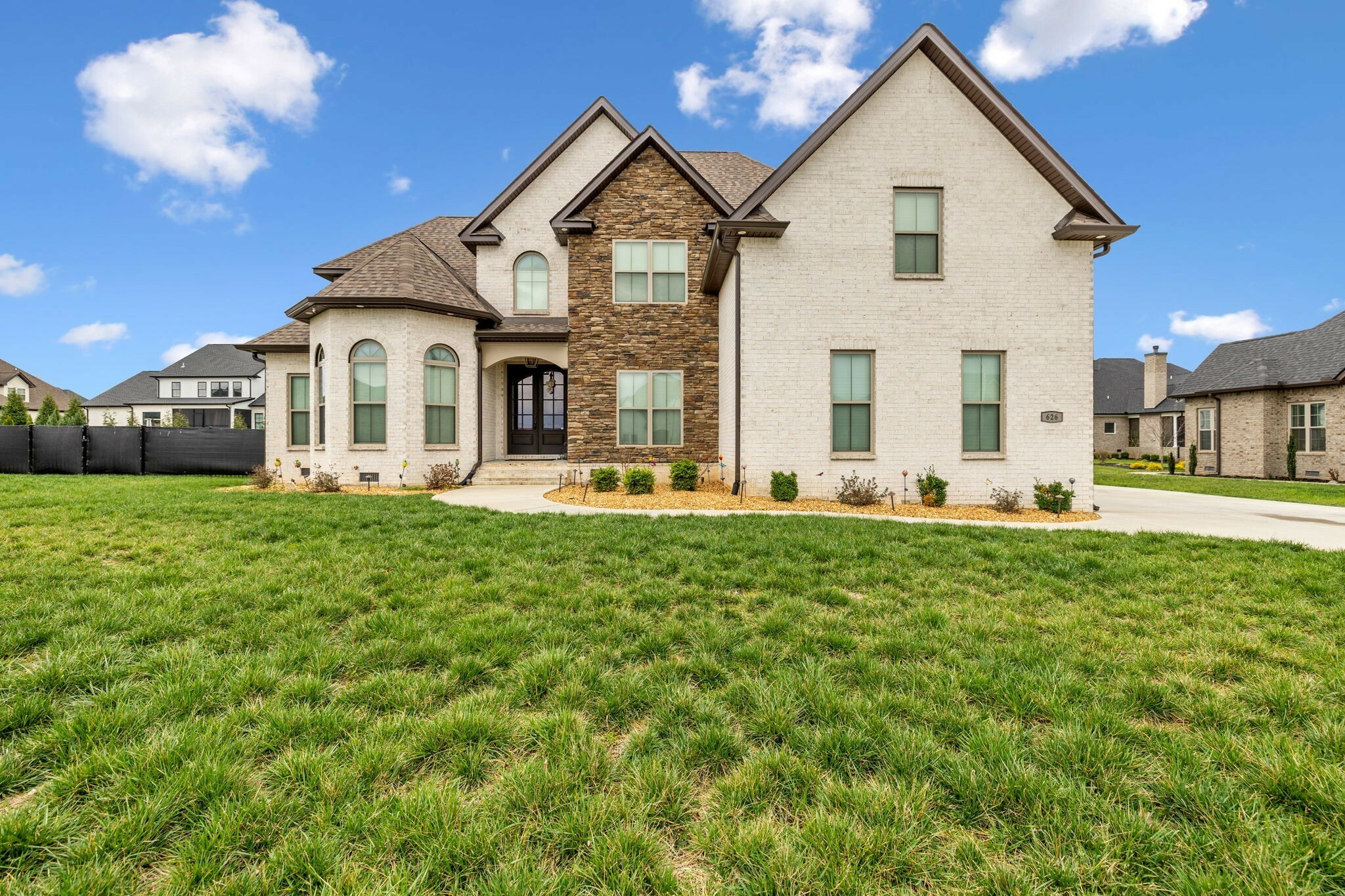 Property Photo: 626 Reichert Ct TN 37130