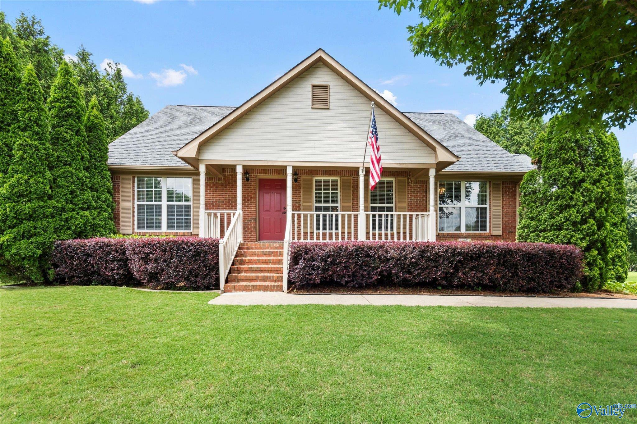 Property Photo: 115 Fontana Lane AL 35811
