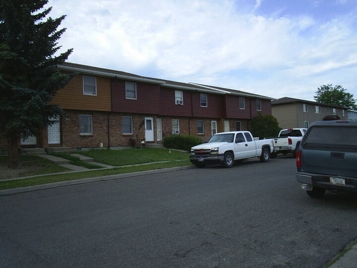 Property Photo: 911 Hialeah Court MT 59601