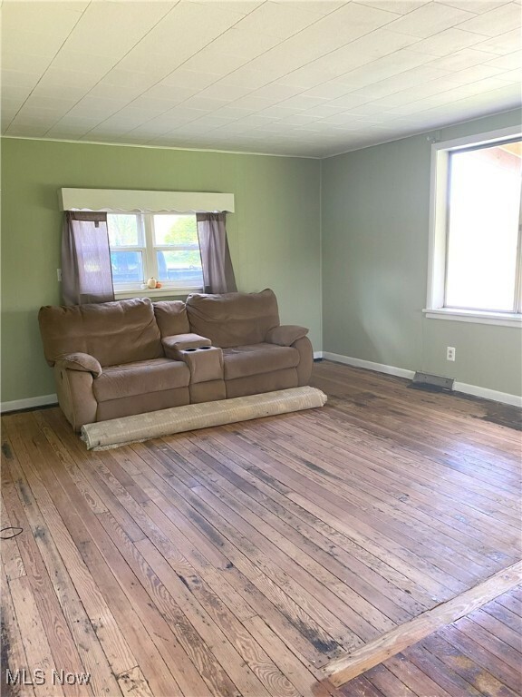 Property Photo: 5725 Carbon Hill Road OH 44413