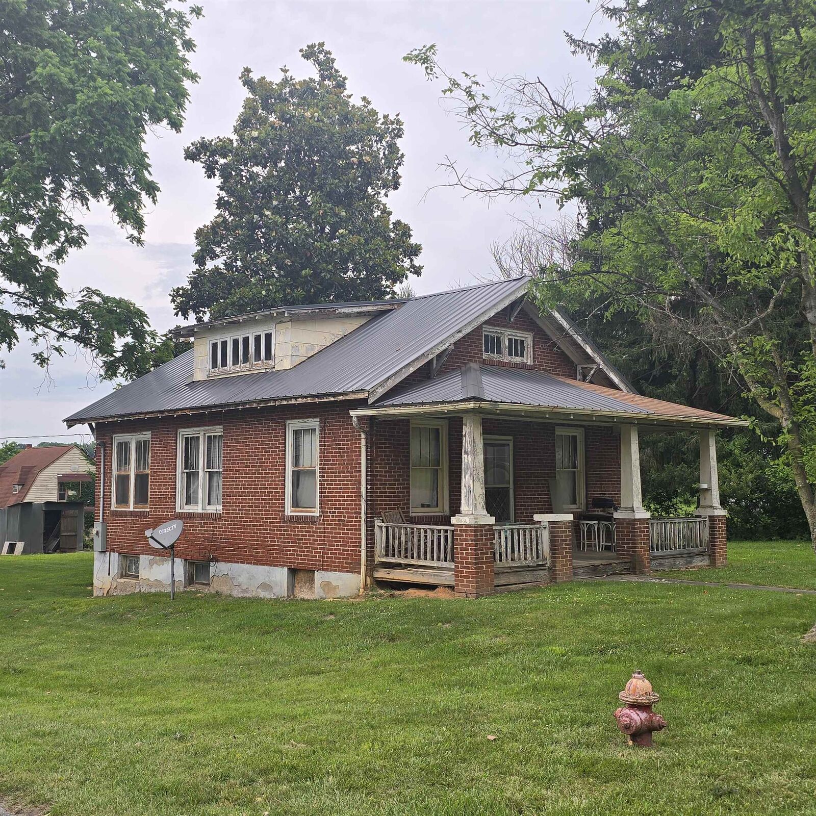 Property Photo: 1113 Third Street VA 24141