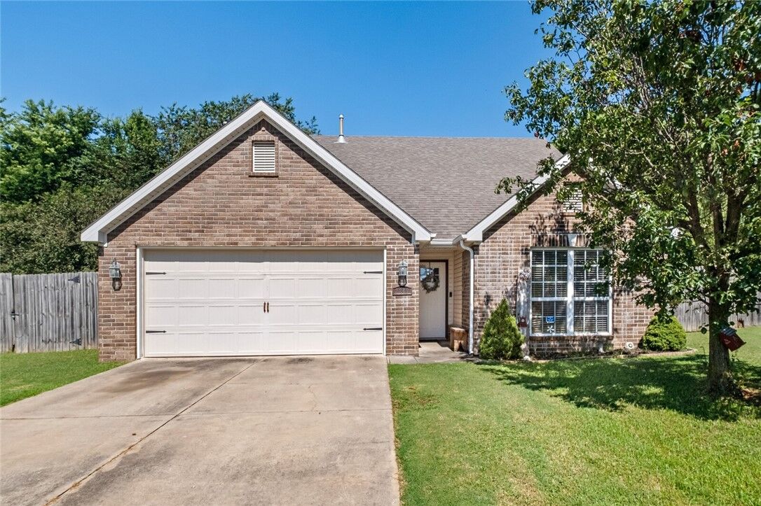 Property Photo: 2260 Bunker Lane AR 72730