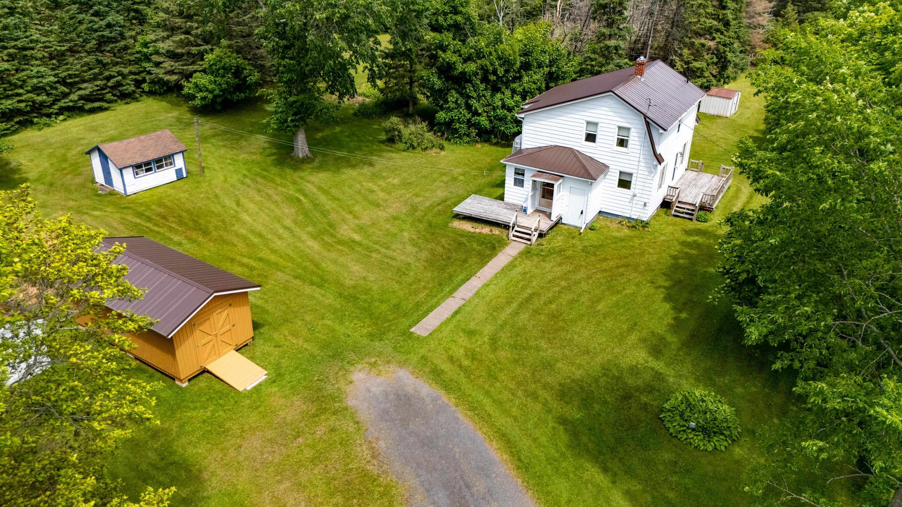 Property Photo: 2464 Peters Road PE C0A 1R0
