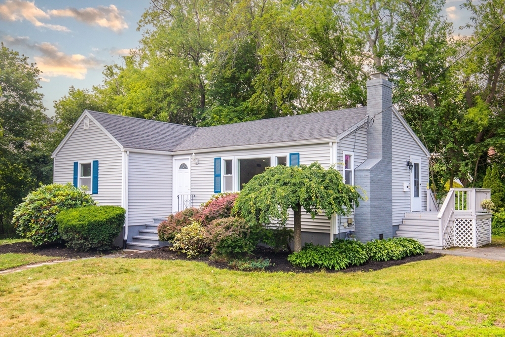 3 Flynn Ave  Danvers MA 01923 photo