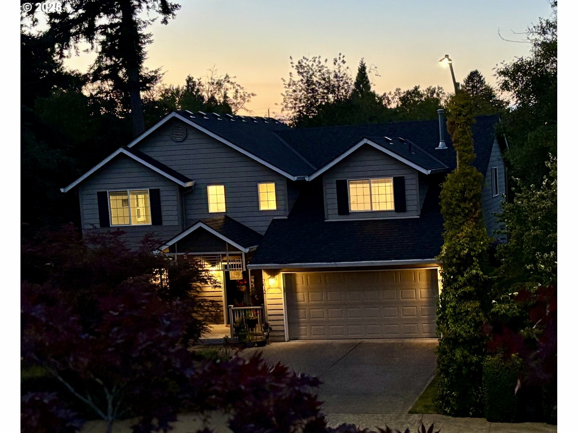 Property Photo: 2012 NW Willow Dr WA 98607